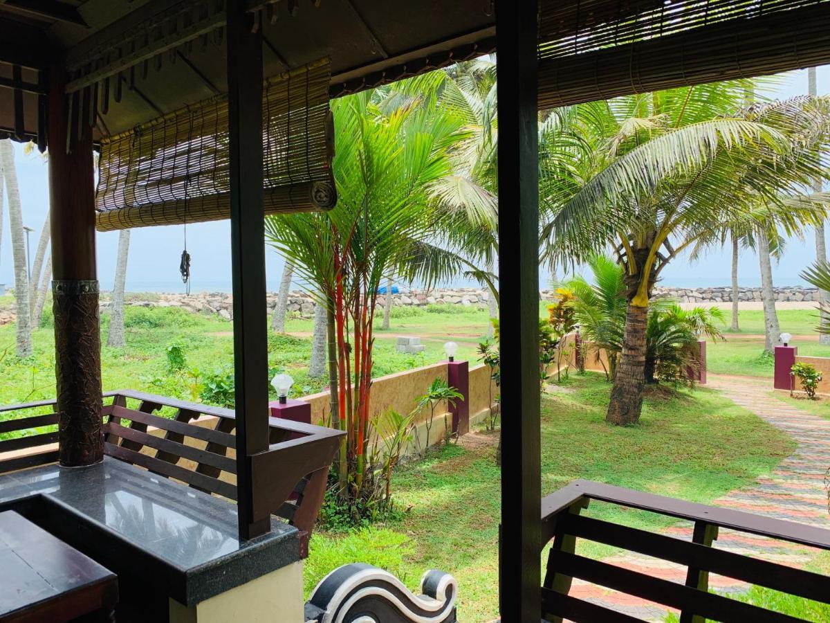 Maadathil Cottages Varkala Exterior foto