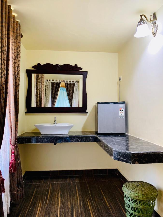 Maadathil Cottages Varkala Exterior foto